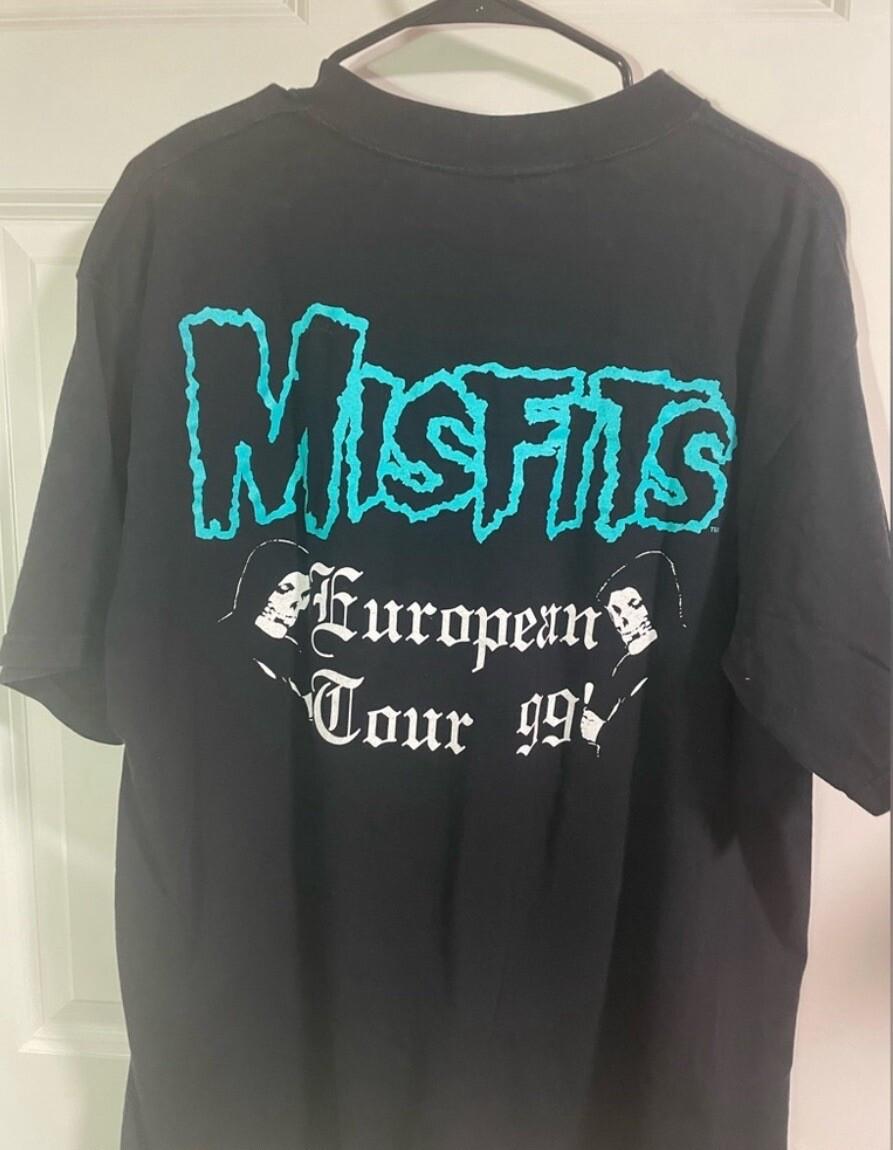 Vintage 1999 Misfits Tour T-Shirt Original Rare Punk Band Graphic Tee 1 Unisex T-Shirt S
