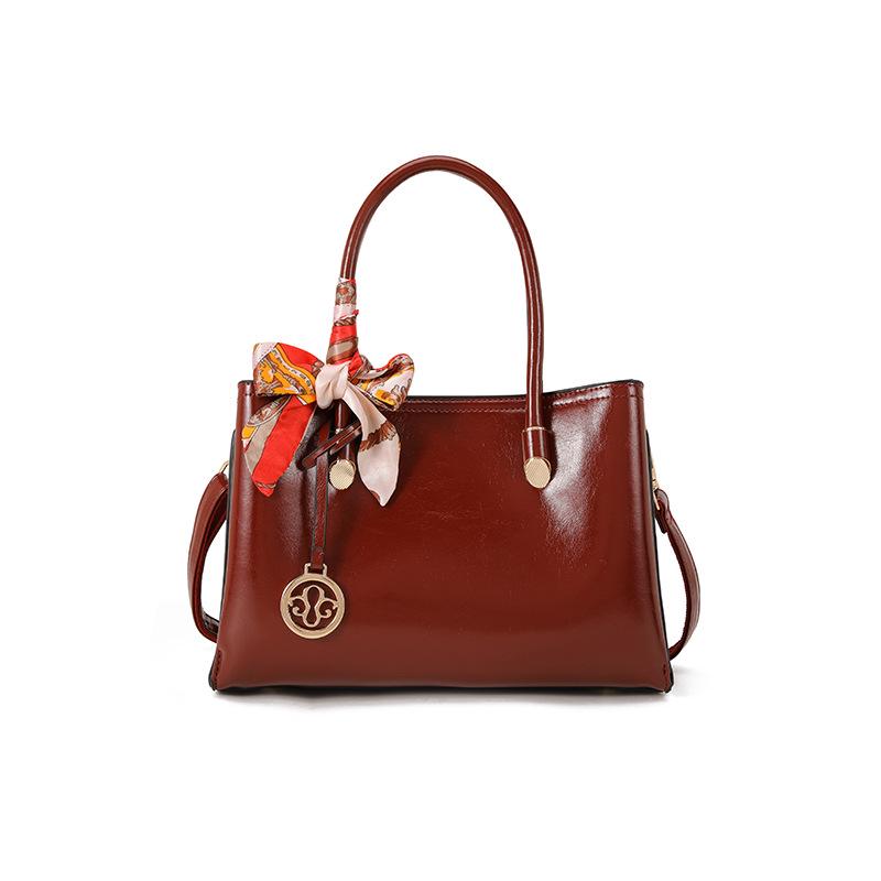 Elegant Red Mummy Bag: Fashionable, Spacious Handbag for Mother-of-the-Bride At Weddings