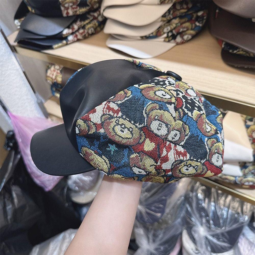 Bear Print Baseball Cap Retro Duckbill Cap Casual Sun Caps