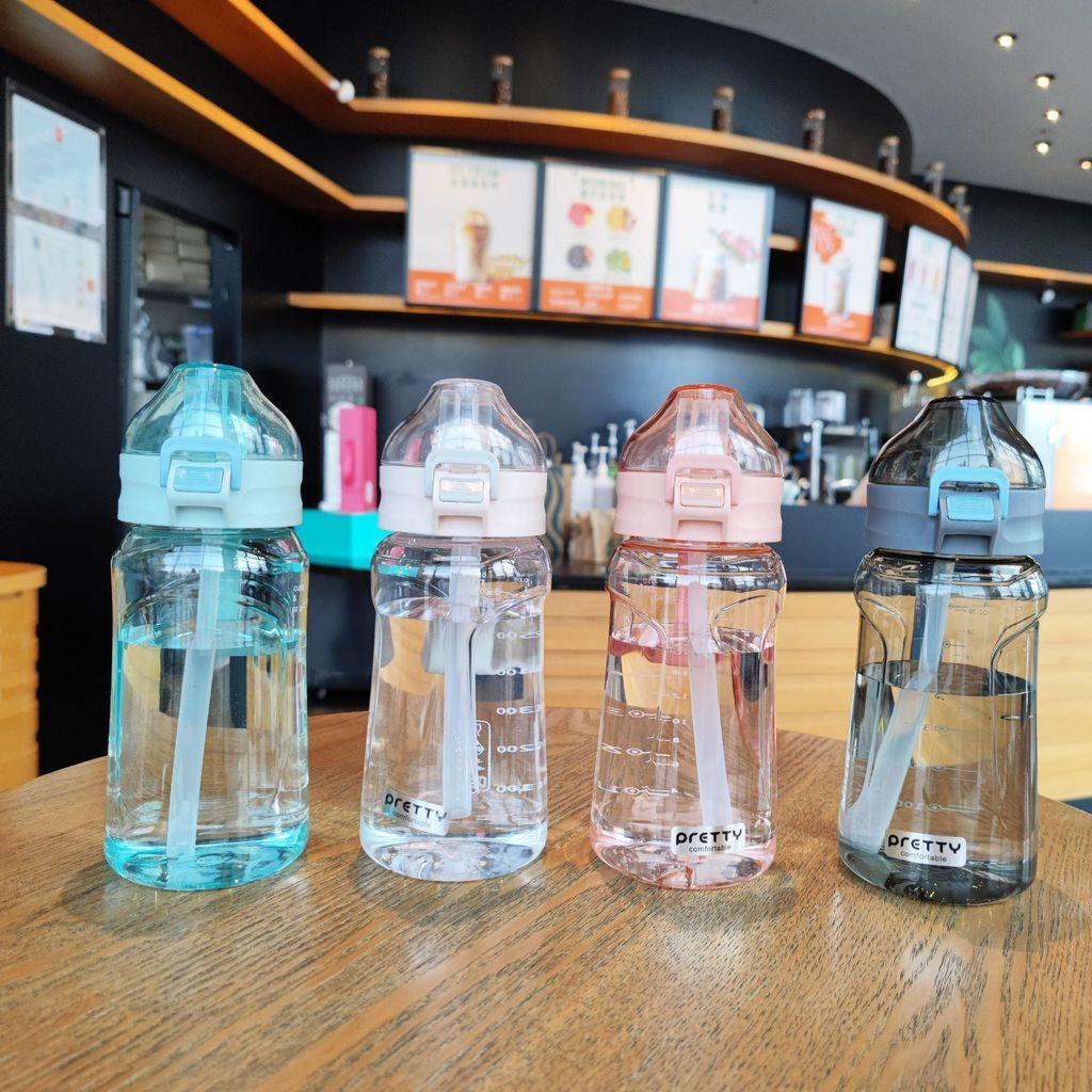 Cute Plastic Water Cup With Locking Clamp For Outdoor Car Office And Student Use