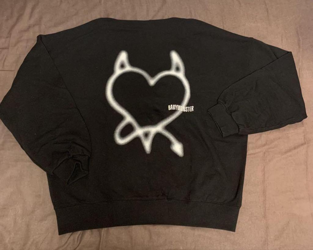 [USED] babymonster black zip hoodie