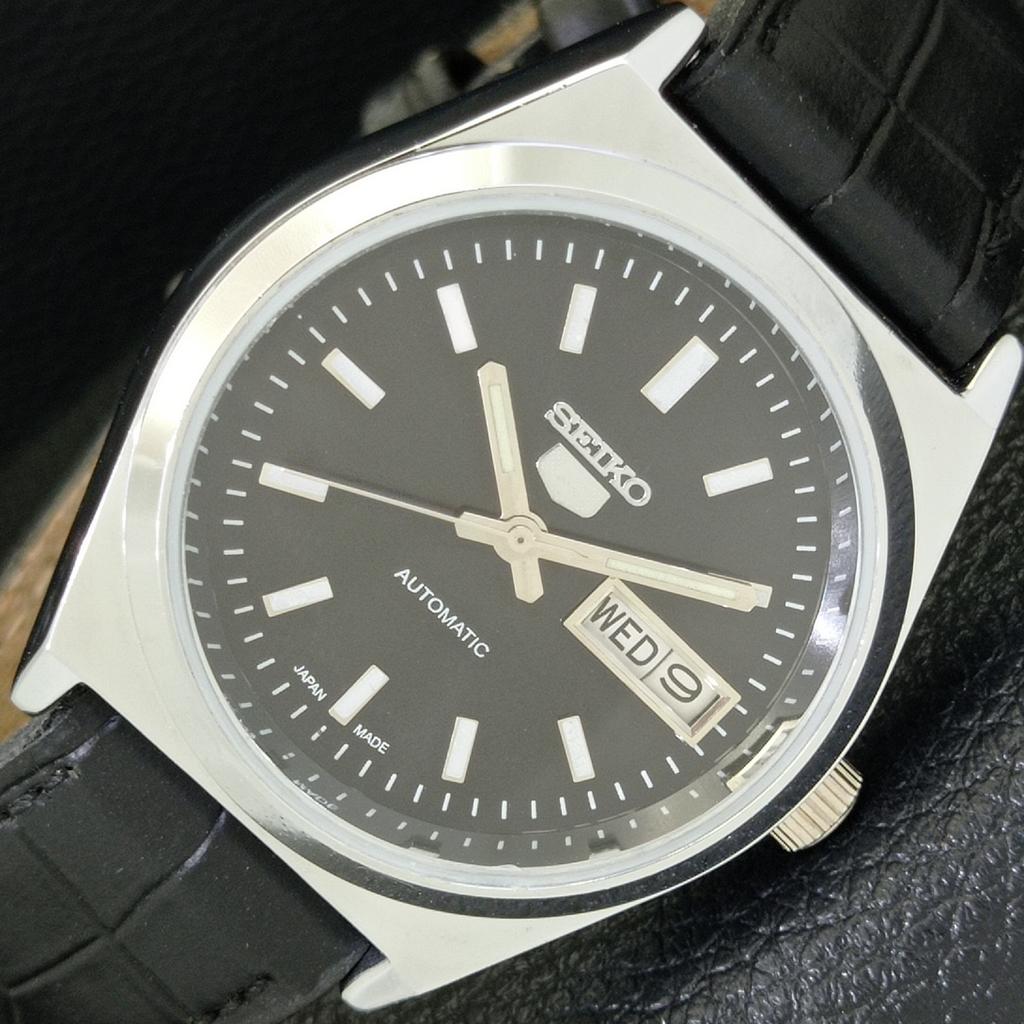 JAPAN VINTAGE SEIKO 5 AUTOMATIC REFURBISHED MENS BLACK DIAL WATCH a440658-4 Sk-a440658