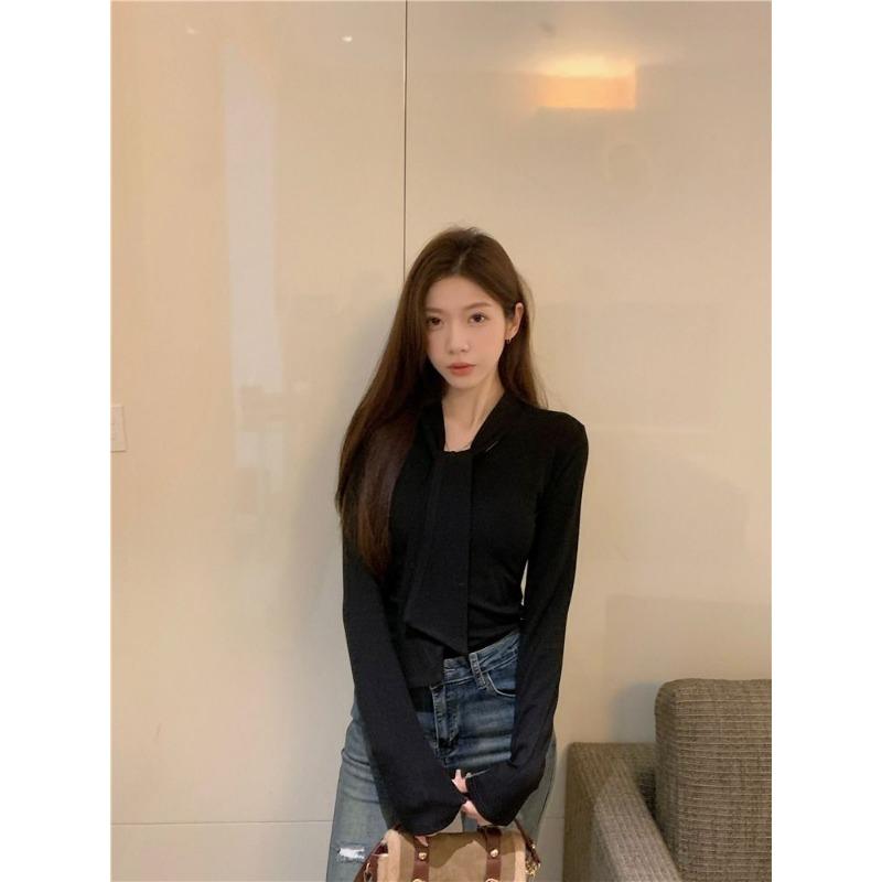 Autumn and Winter T-shirt Bottoming Shirt for Women Slim Fashionable and Versatile Short Top
