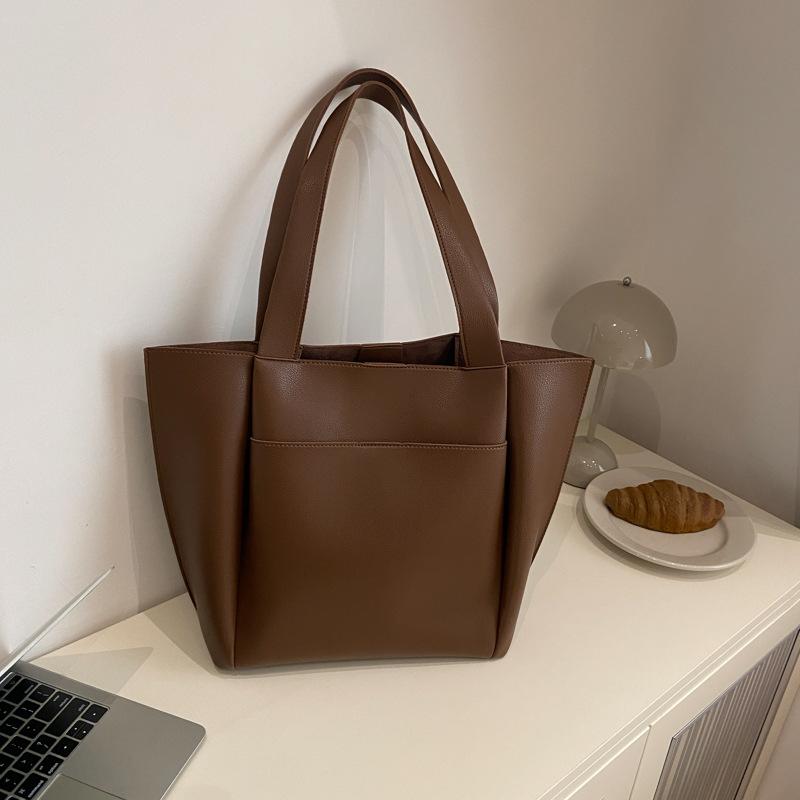 

Премиальный сенс большая вместимость сумка-тоут для поездок женская весна и лето новая повседневная простая на плечо подмышку 33*11.5*32