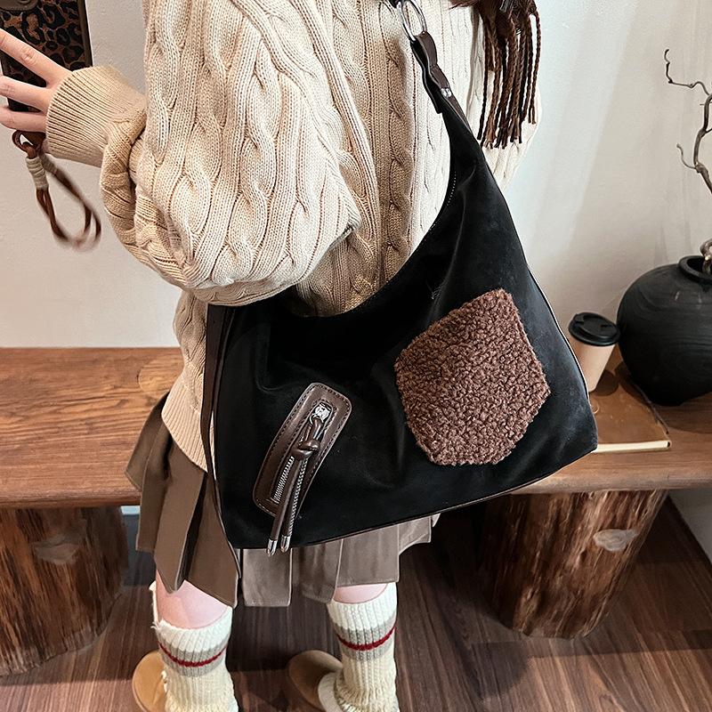 Backpack Women's 2025 New Frosted Large Capacity Commuter Bag Versatile Premium Fashion Shoulder Bag