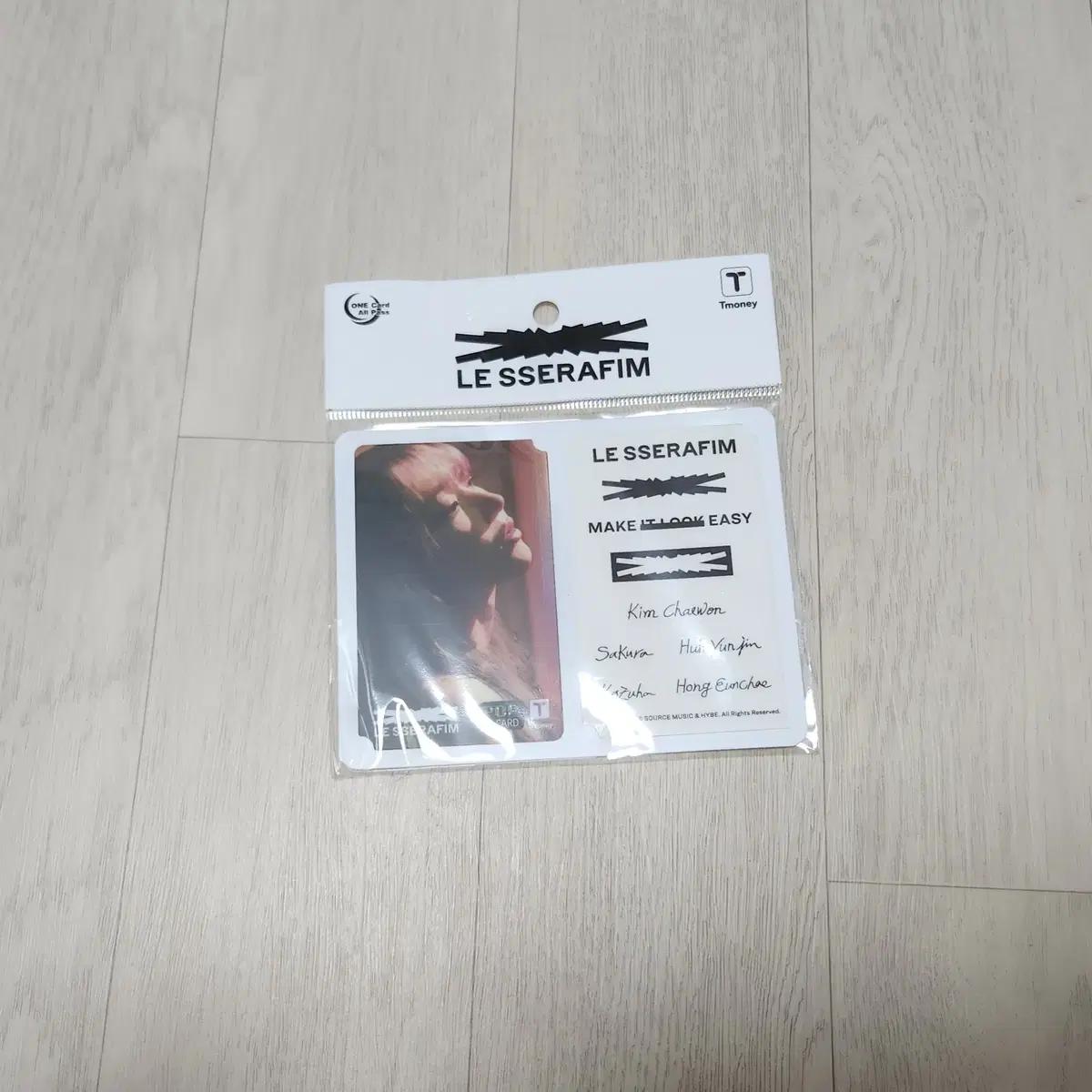 

LE SSERAFIM Транспортная карта Сакура