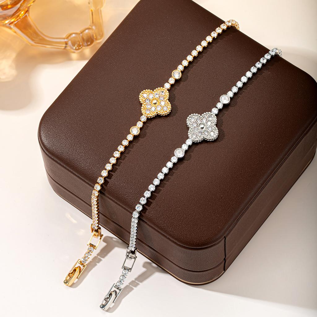 Luxury Clover Chain Bracelet for Women, Sparkling Cubic Zirconia Charm Bracelet, Elegant Four Leaf Clover Jewelry Gift