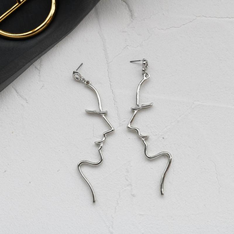 Fashion Geometric Round Drop Earrings Temperament Simple Star Tassel Pendant Earrings Female Gifts Jewelry