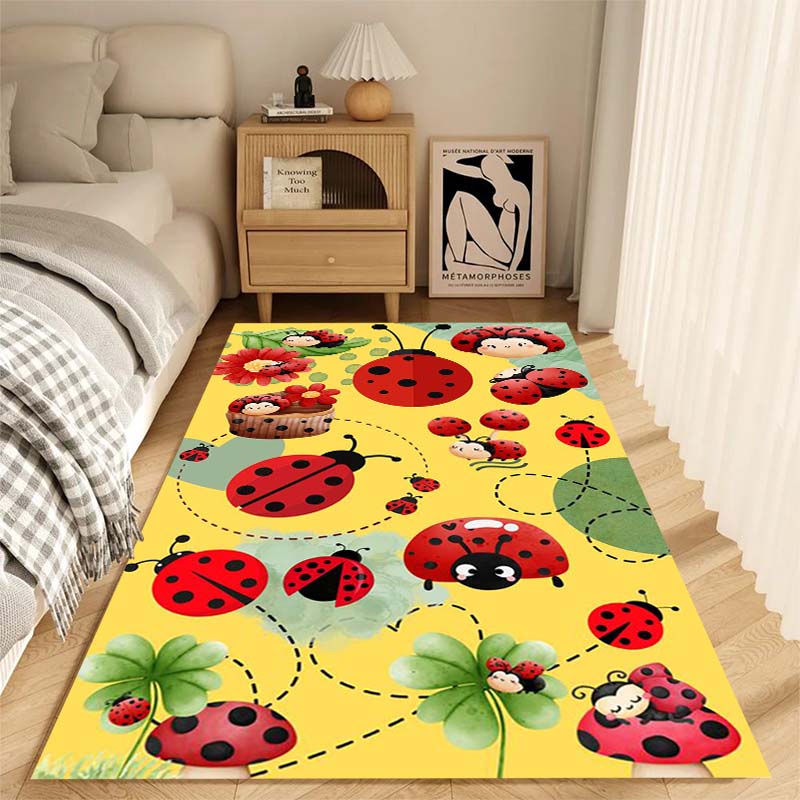 Niedlicher Cartoon Marienkäfer Druck Teppich, Geeignet für Wohnzimmer, Schlafzimmer, Sofa, Couchtisch, Boden und Als Luxusgeschenk.
