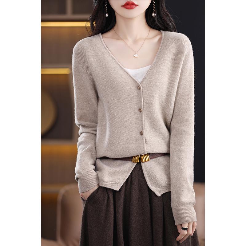 Women's V-Neck Wool Sweater Cardigan - Solid Color, Buttoned, Versatile Casual Outerwear for Spring and Autumn