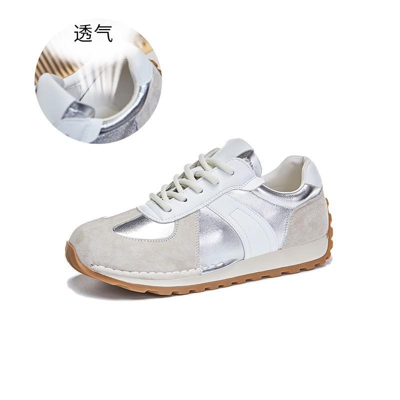 2025 new leather Forrest Gump shoes women's flat sports moral training shoes women's casual fashion white shoes women's versatile women's shoes