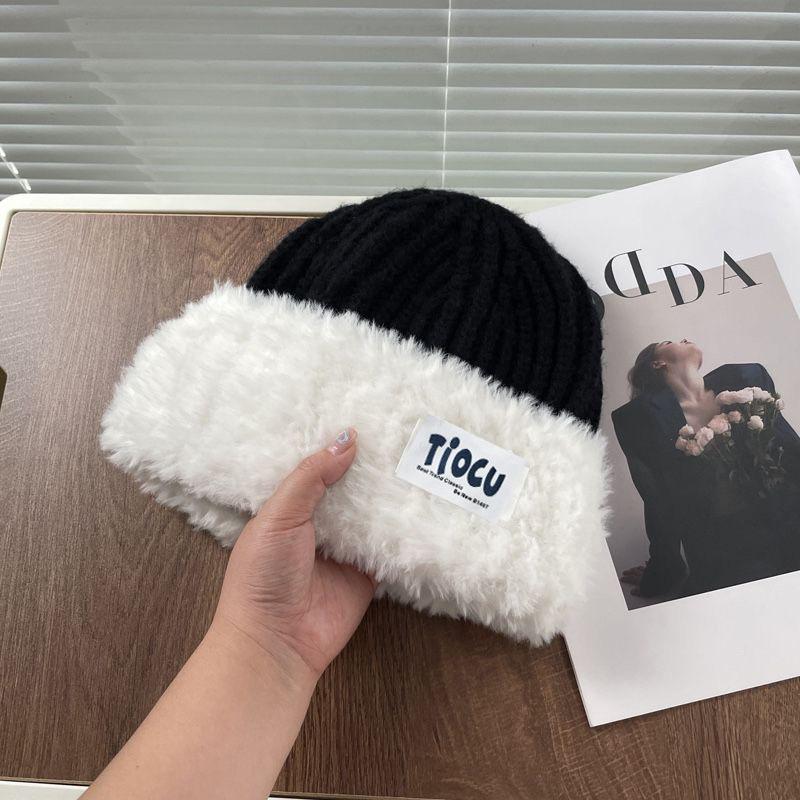 Plush Hat Women's Autumn and Winter Warm New Thickened Knitted Hat Big Head Circumference Ear Protection Versatile Face Small Wool Hat Tide
