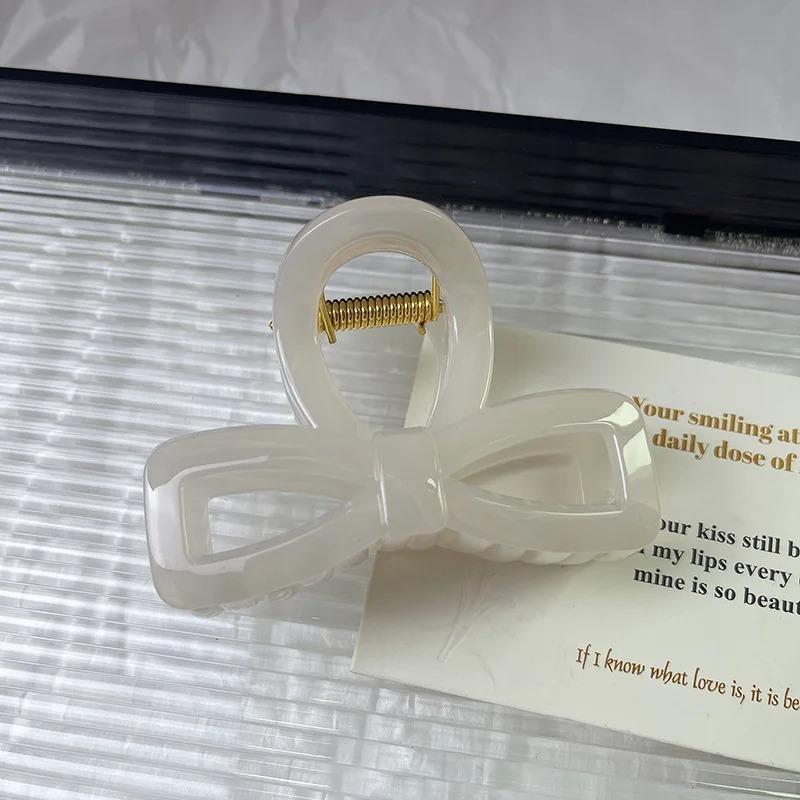 Acrylic Bow Hair Clips Korean Woman Hair Claw Clip Hollow Elegant Hair Pin Temperament French Hair Accessories Gifts Party Jewelry