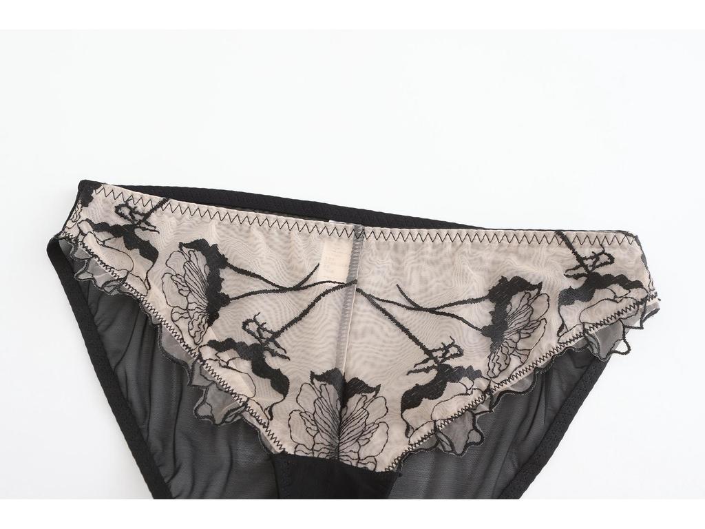 French Embroidered Lace Rabbit Ear Push-Up Bra Set