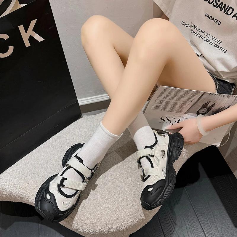 Fashion 2025 New Ladies Shoes Mesh Women's Vulcanize Shoes Outdoor Breathable Women Casual Sneakers Round Toe Hollow Platform Sandals