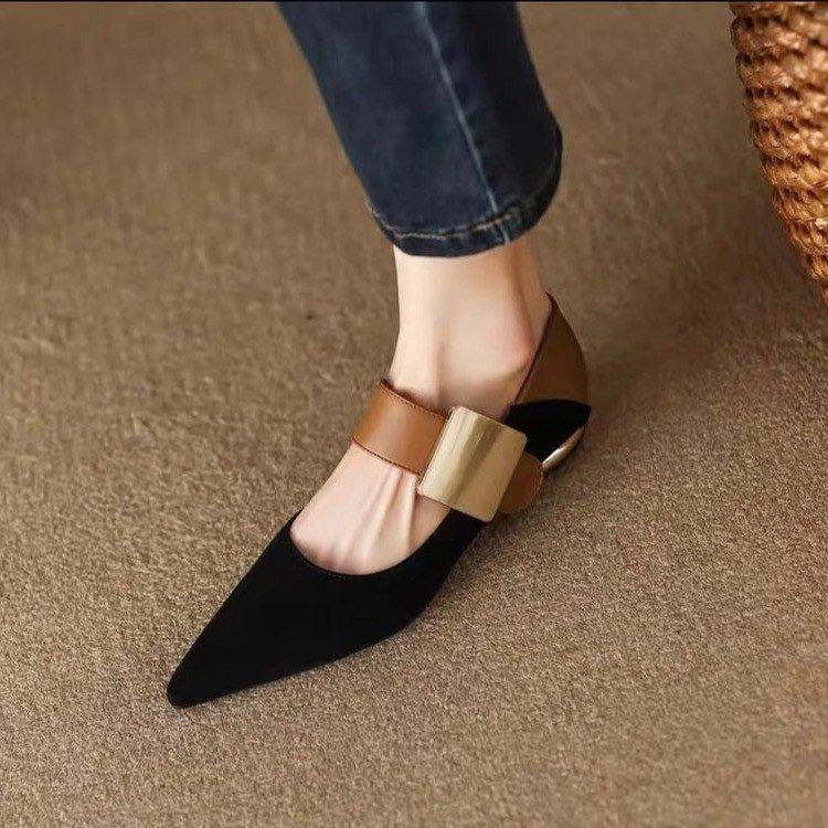 French single shoes women's spring 2025 new retro pointed flat-bottomed metal buckle color matching light mouth Mary Jane small leather shoes