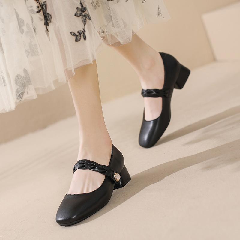 

Yuexinwang leather flat for Huizhou women s shoes Su Yinyin same Mary Jane shoes high heels Korean version square head high heels women 40 чорний