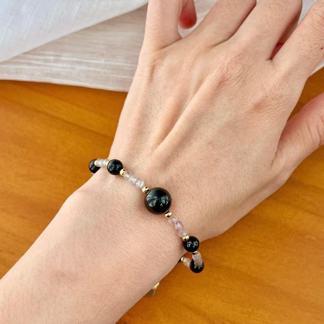 Retro High Quality Natural Gray Moonstone Black Agate Gypsy Star Bracelet Bracelet.