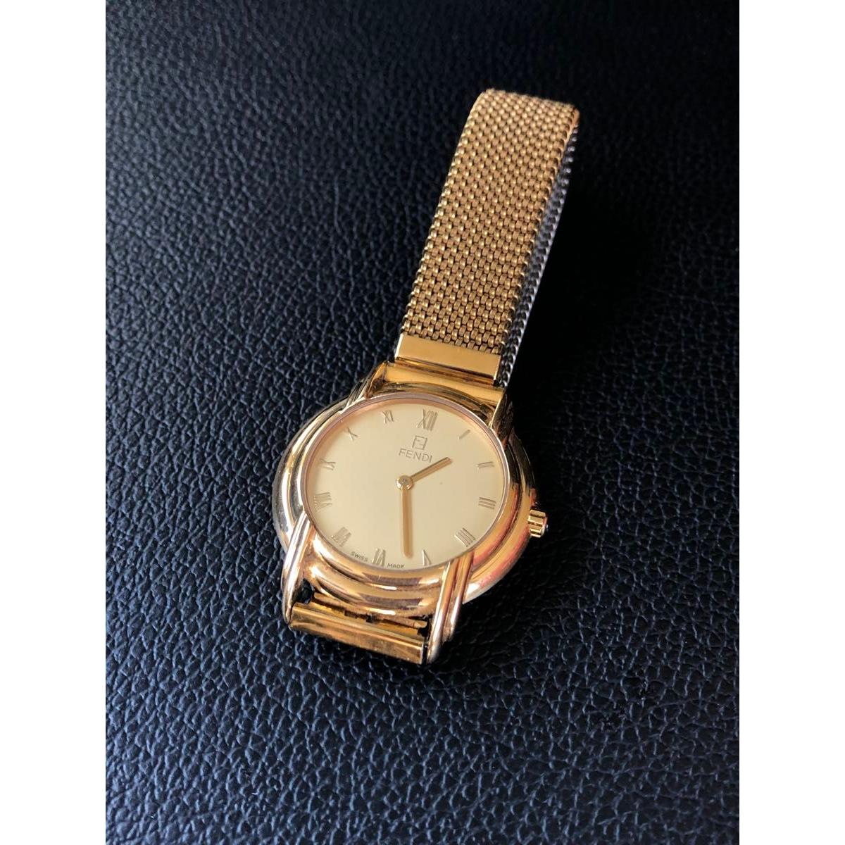Used Working item Vintage FENDI 300J Gold Quartz Watch Fendi quartz watch watch gold
