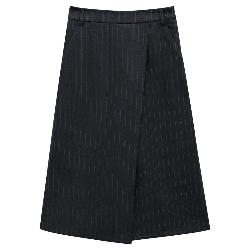 

2025 Autumn Korean Style High Waist Striped Patchwork Slimming Mid-Length Shorts Small