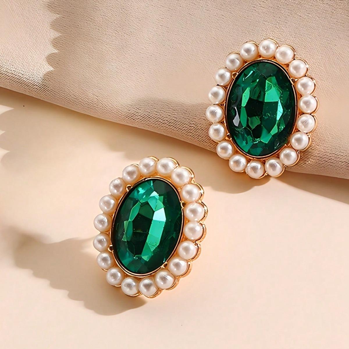 

Ювелирные изделия Искусственный жемчуг Бриллиантовое ожерелье Темперамент Дизайн Sense Овальное Акриловое Ключица Цепочка Ожерелье Женщины