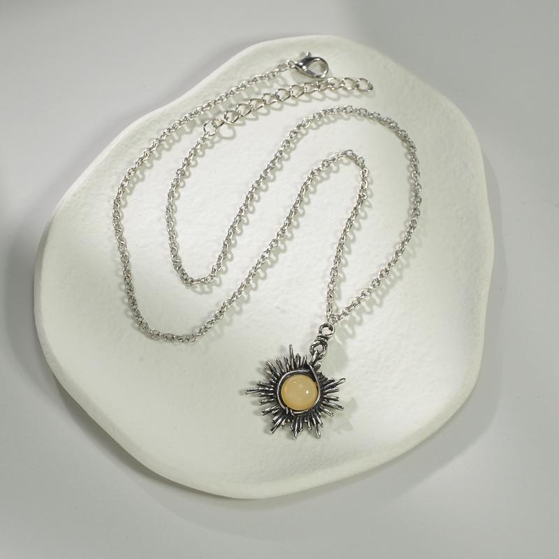 New Shiny Butterfly Necklace Ladies Exquisite Double Layer Clavicle Chain Necklace Jewelry for Ladies Gift