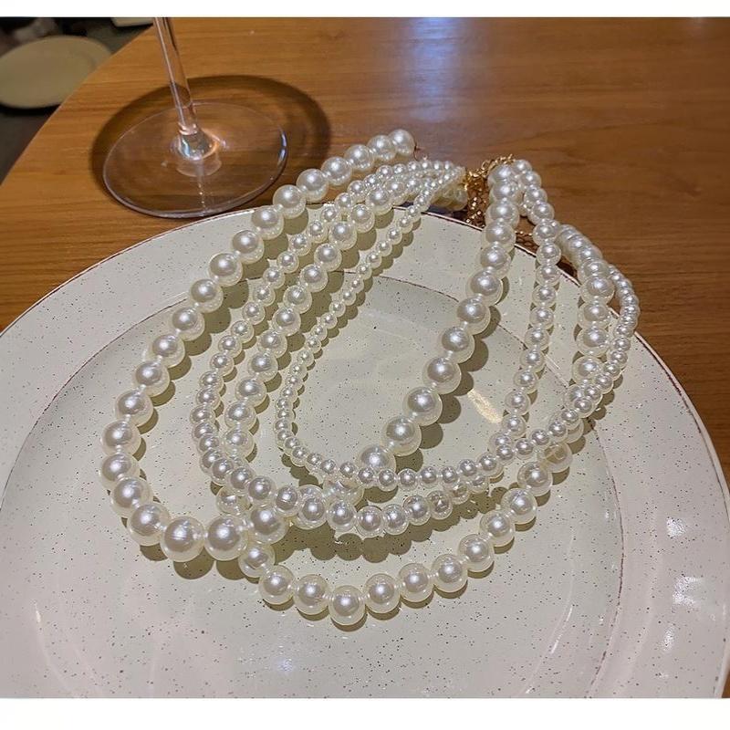 Vintage Faux Pearl Necklaces White Imitation Pearl Chain Choker Necklace Temperament Beaded Necklace For Wedding Party Wear