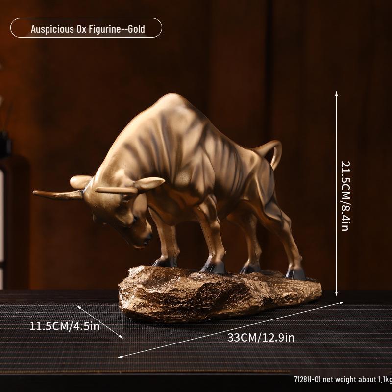 Golden Light Luxury Resin Handicrafts Collection: Ornaments for Office, Living Room, Wine & TV Cabinets
