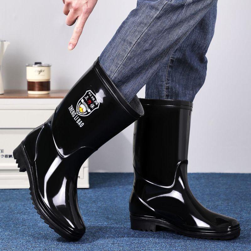 Acid and alkali resistant men's rain shoes high tube short rain boots waterproof and non-slip thickened fleece cover extra high rubber boots