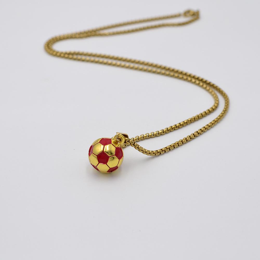 3D-Gold-Fußball-Weltmeisterschafts-Halskette: Hip-Hop-Anhänger aus einer Legierung mit Drip-Oil-Design – Das perfekte Geschenk für Jungen.