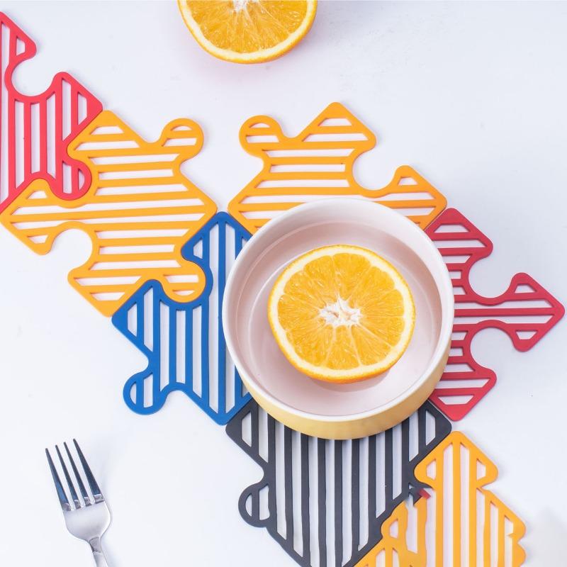 1PCS Silicone Puzzle Coaster Reusable Heat Insulation Anti-slip Coffee Hot Pad Cup Mat Table Protector Kitchen Items Accessories