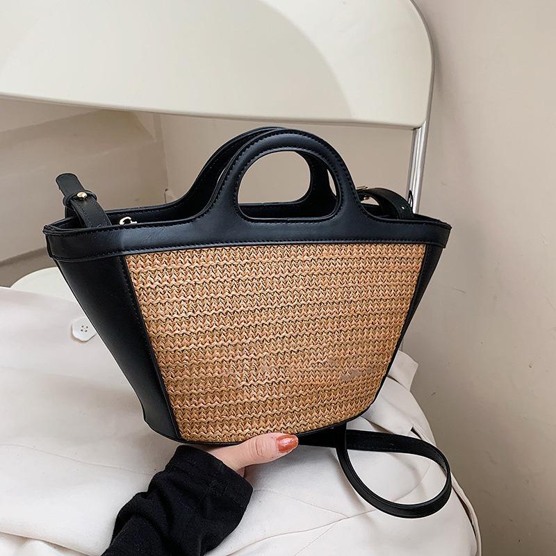 Retro Portable Fur Bag Substitute Vegetable Basket Bag Imitation Straw Pattern Women's Bag Handbag Dealer