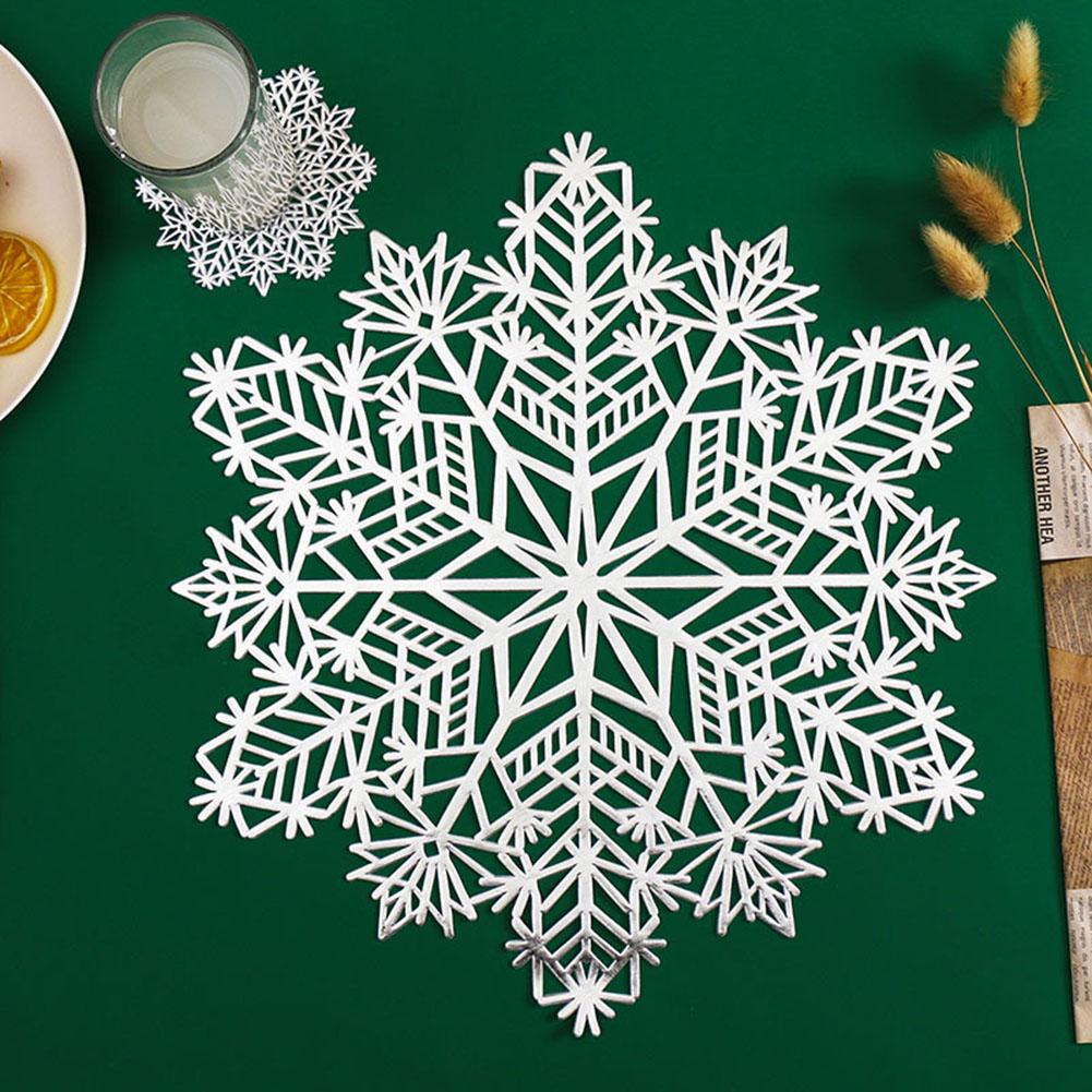 Coaster Set of 4 Christmas Snowflake Placemats Festival Decor PVC Coaster Washable New Year Party Pad Table Placemat Table Decor
