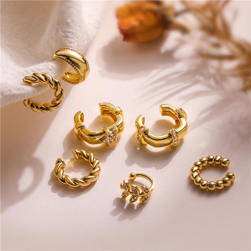 HECHENG,Fashion Ear Cuffs Without Piercing Ear Clip Earrings Non-Piercing Fake Cartilage Earrings For Women Zircon