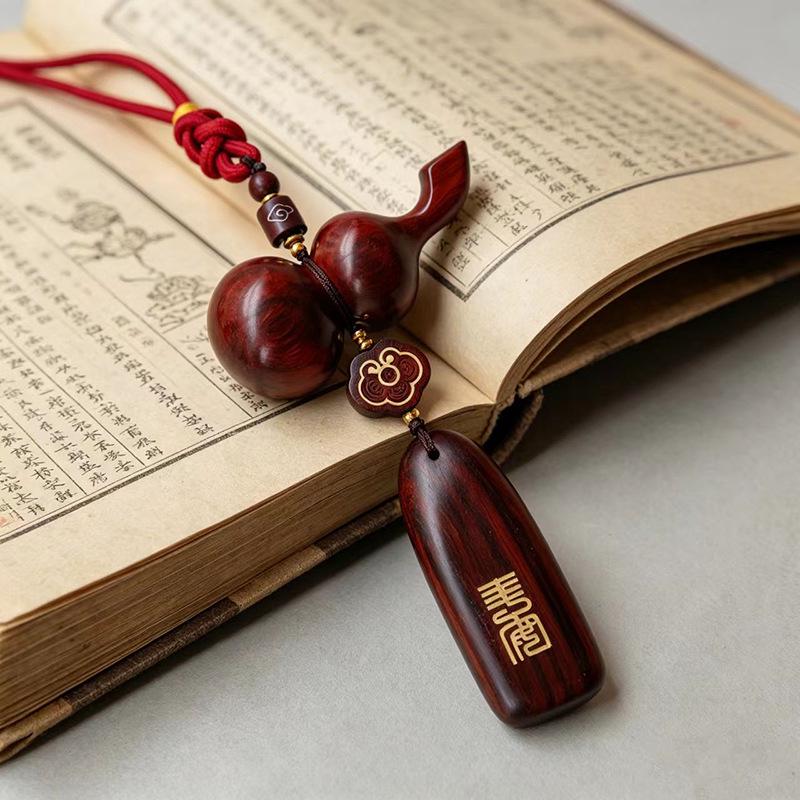 Rosewood Gourd Rearview Mirror Pendant - Chinese Style Car Accessory