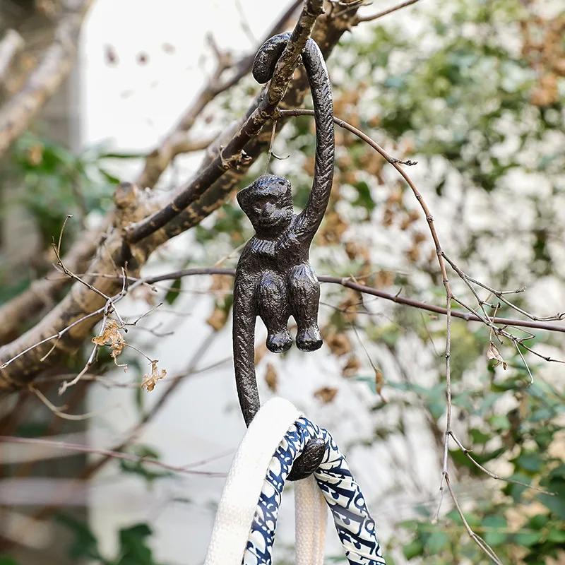 Hak na ubrania z żeliwa Proces Małpa Zwierzę Retro Hak S Twórz spersonalizowane dekoracje do starych ogrodów Para Kluczy