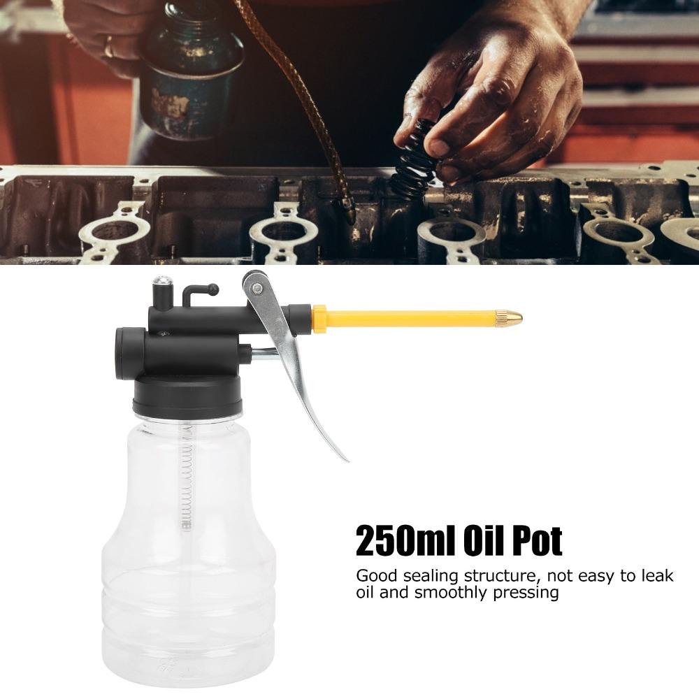 250ml Capacity High Pressure Oiler Short Tube Lubrication Oil Bottle  Auto Maintenance