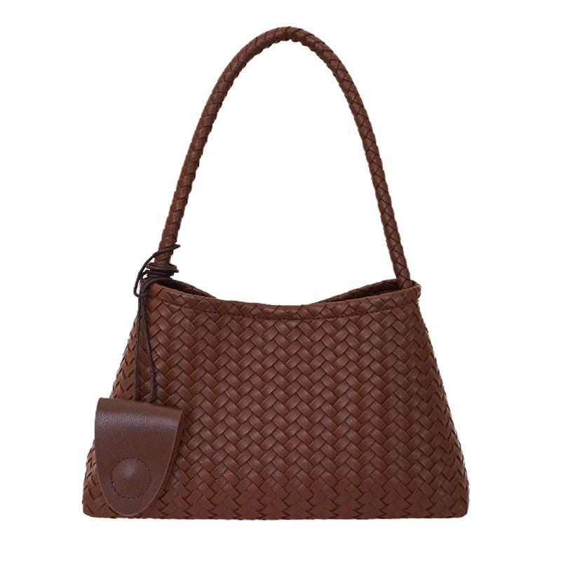 Woven Texture Shoulder Bag with Braided Handle Elegant Design for Daily and Casual Wear