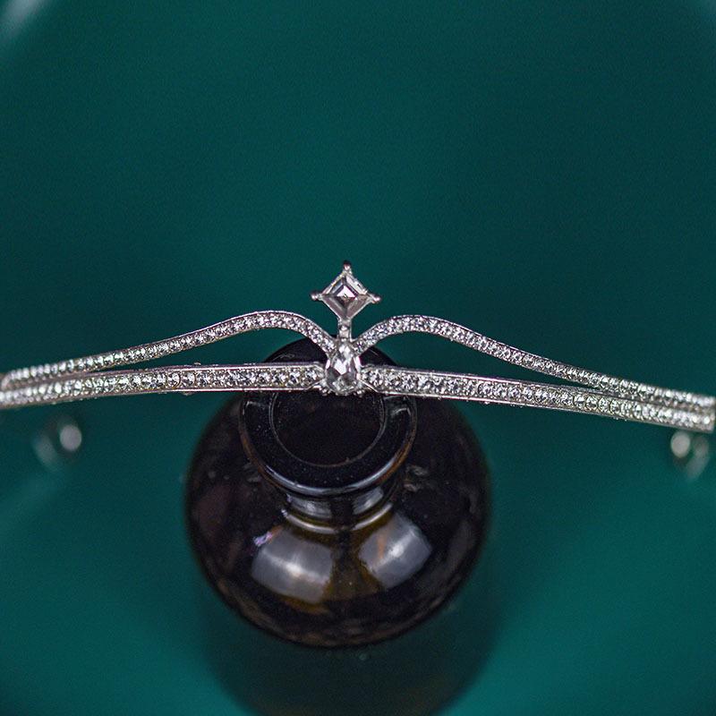 

Новая Свадебная Корона Свадебная Тиара Корона со Стразами Принцесса Простой Стиль Свадебные Аксессуары для Женщин