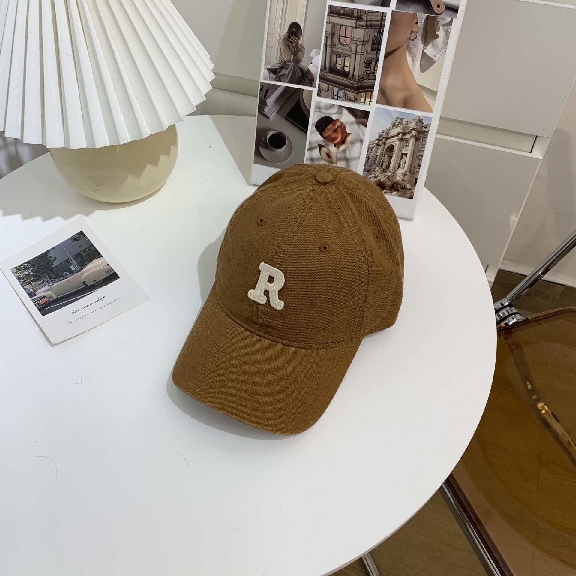 

New Embroidery Letter R Baseball Cap Summer Solid Women Ponytail Hats Men Baseball Cap Cotton Outdoor Simple Visor Casual Cap коричневый
