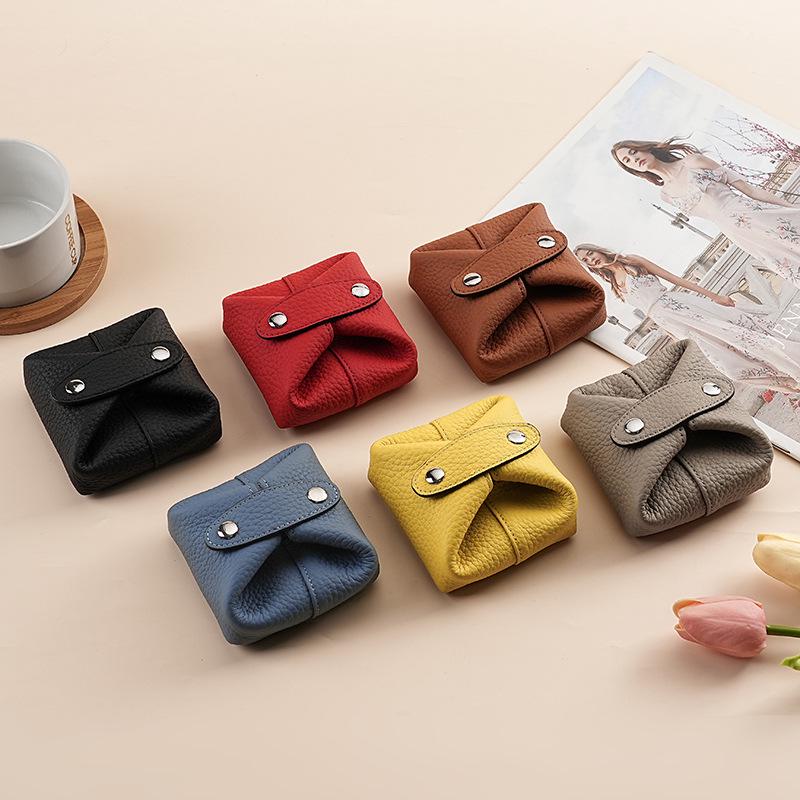 Dámská peněženka na mince a sluchátka z pravé kůže: Měkké, stylové úložiště na drobné, rtěnku a další.