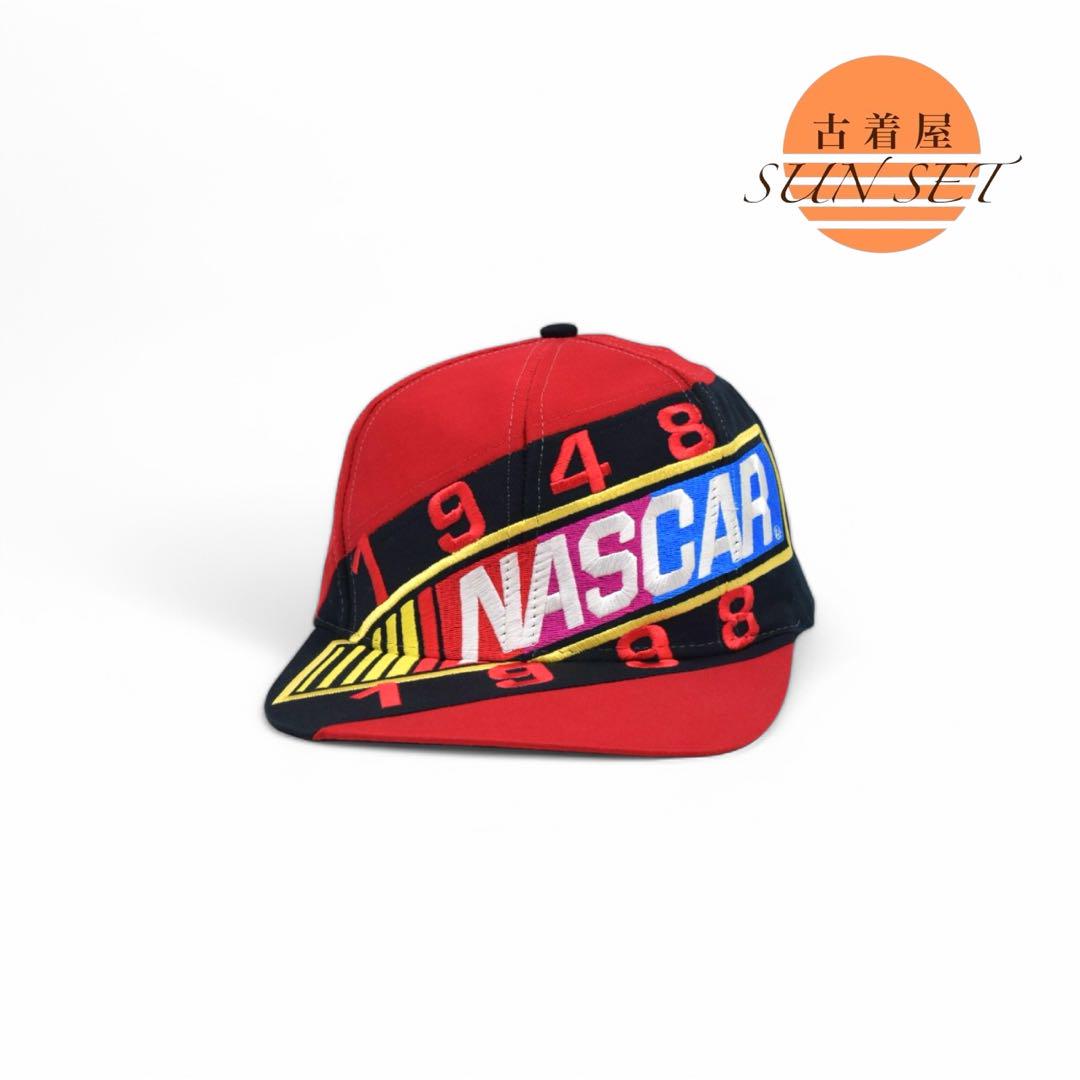 

[USED] 90s Taiwanese Made Vintage Racing Cap Red NASCAR
