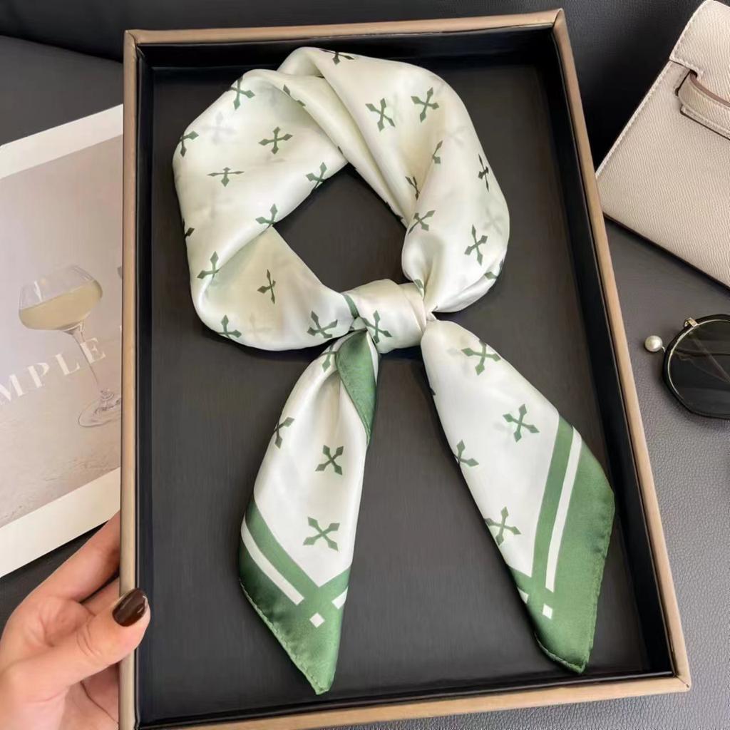 Modenäsduk Halsdukar Kvinnor Fyrkantiga Hradband Små Sjalar Wraps Sacrfs 70x70cm