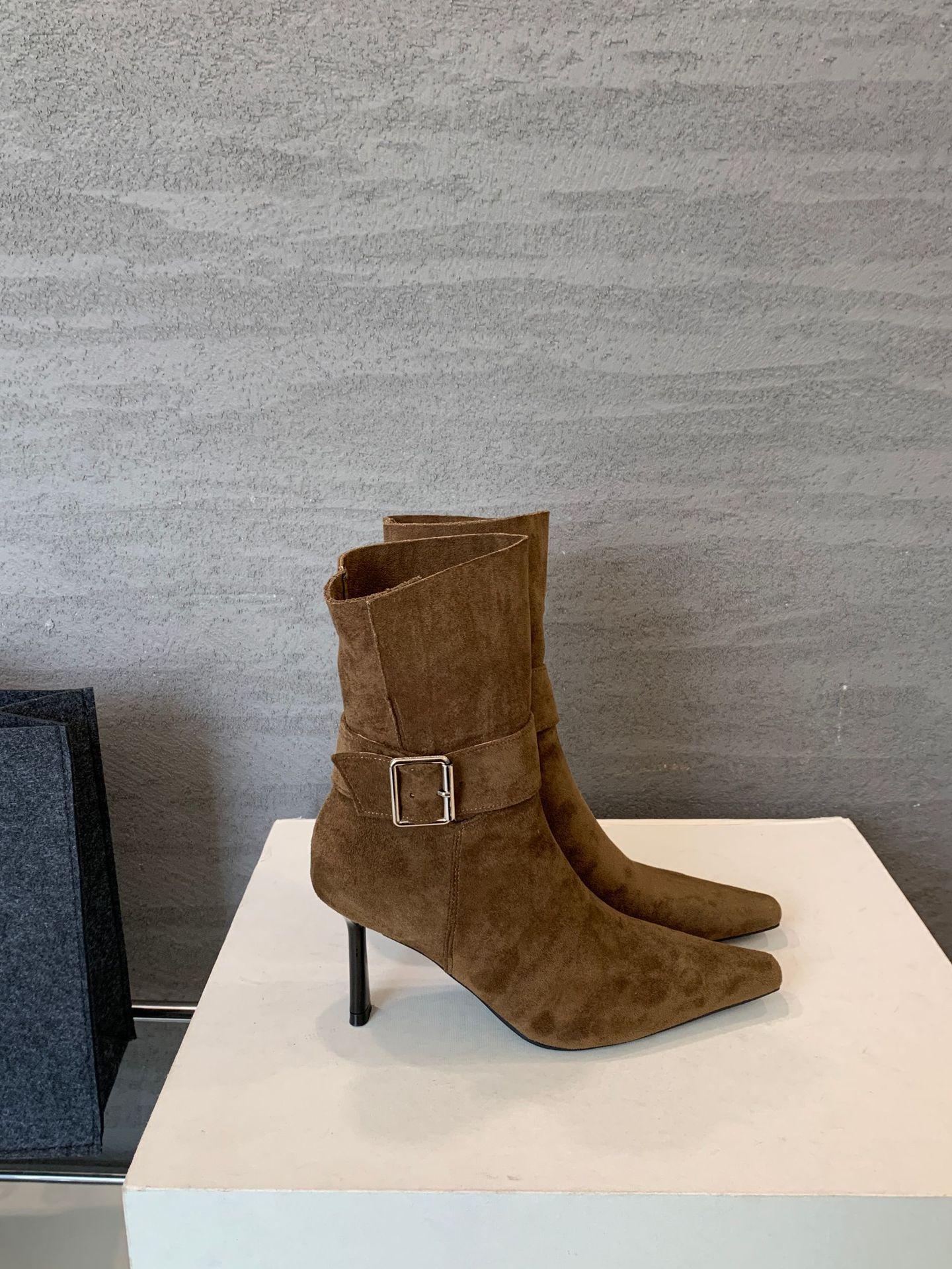 

6625-8~ High Heel French Temperament Retro Pointed Black Short Boots Women s Boots New in Autumn 2025 39 верблюд