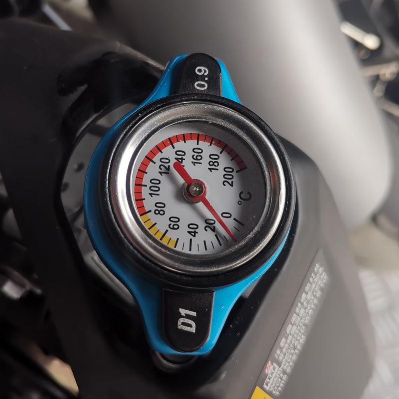 0.9Bar 1.1Bar Big Or Small Head Motorcycles Car Thermost Radiator Cap Cover Water Temperature Gauge Cover Utility Safe