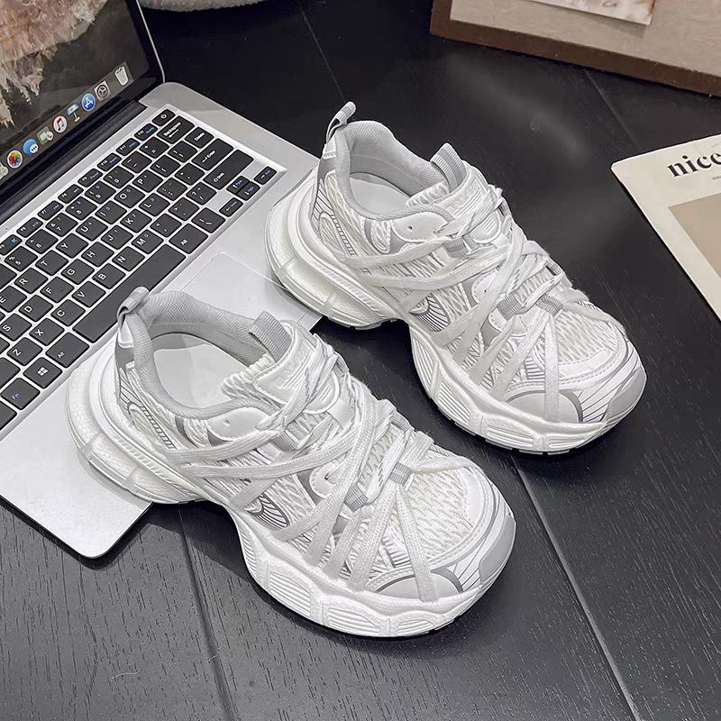 Breathable Lace-up Niche Mesh Sneakers Spring and Summer Versatile New Dad Shoes Street Style Round Head Fashion Casual Shoes