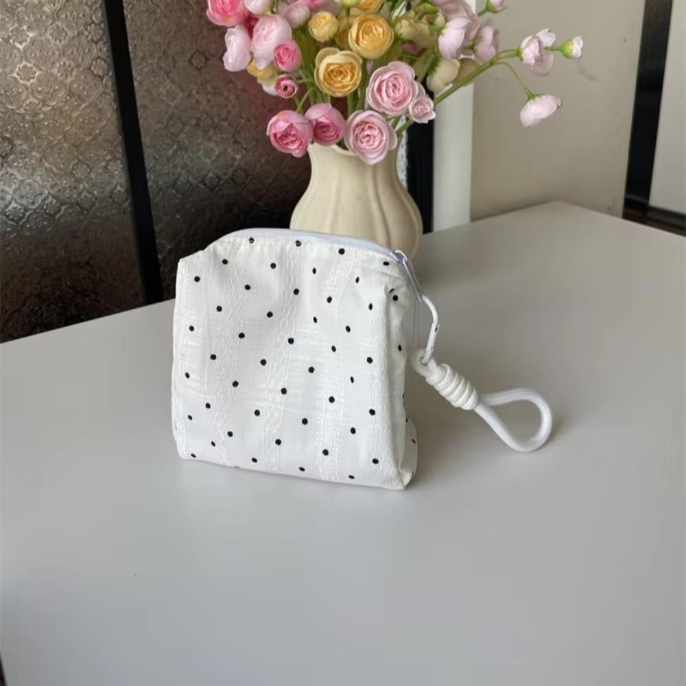 Women Quilting Black Dot Makeup Bag Large Capacity Sweet Style Toiletry Bag Zipper Storage Pouch Cosmetic Organizer Pouch