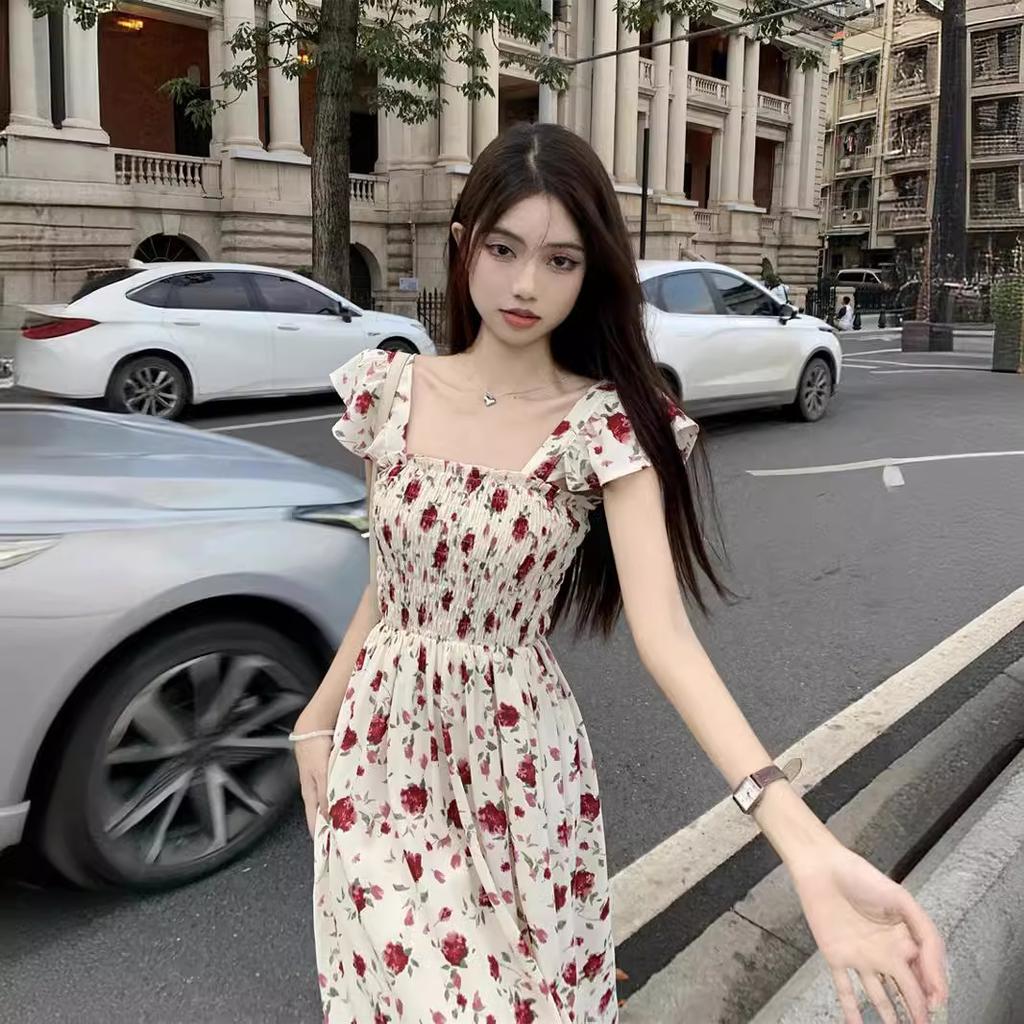 French first love Xiaofei sleeve square neck coffee break A-word long skirt pleated waist thin dress women's summer 2026