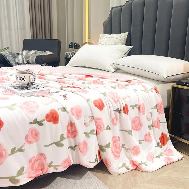 Summer New Summer Blanket Ice Silk Cold Feeling Summer Quilt Cool Feeling Silk Bean Airable Cover Washable Thin Duvet