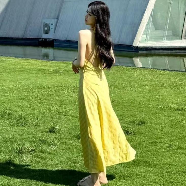 Yellow Plaid Suspender Dress V-neck Neck Waist Long Dress Summer Spice Girl Design Sense Summer New Models Look Thin